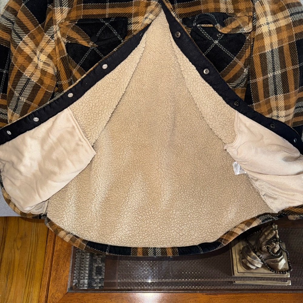 Member’s Mark Sherpa Lined Plaid Shacket View 5